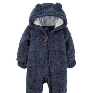 Carter’s hooded Sherpa bunting - fuzzy bear onesie